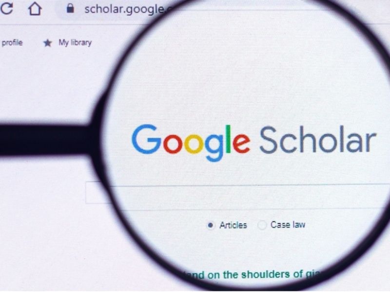 Google Scholar khác gì so với Google Search?